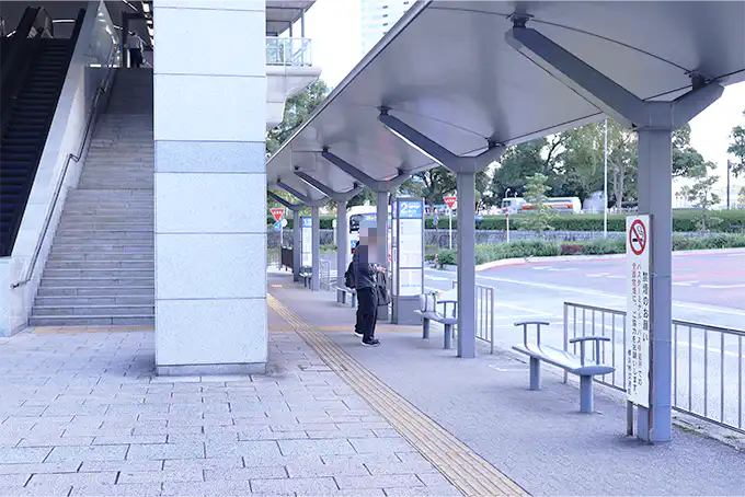 のりば:桜木町駅