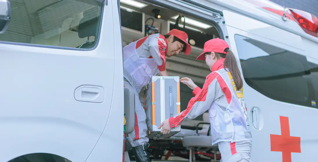 日本赤十字社の使命のもと、いのちと向き合う