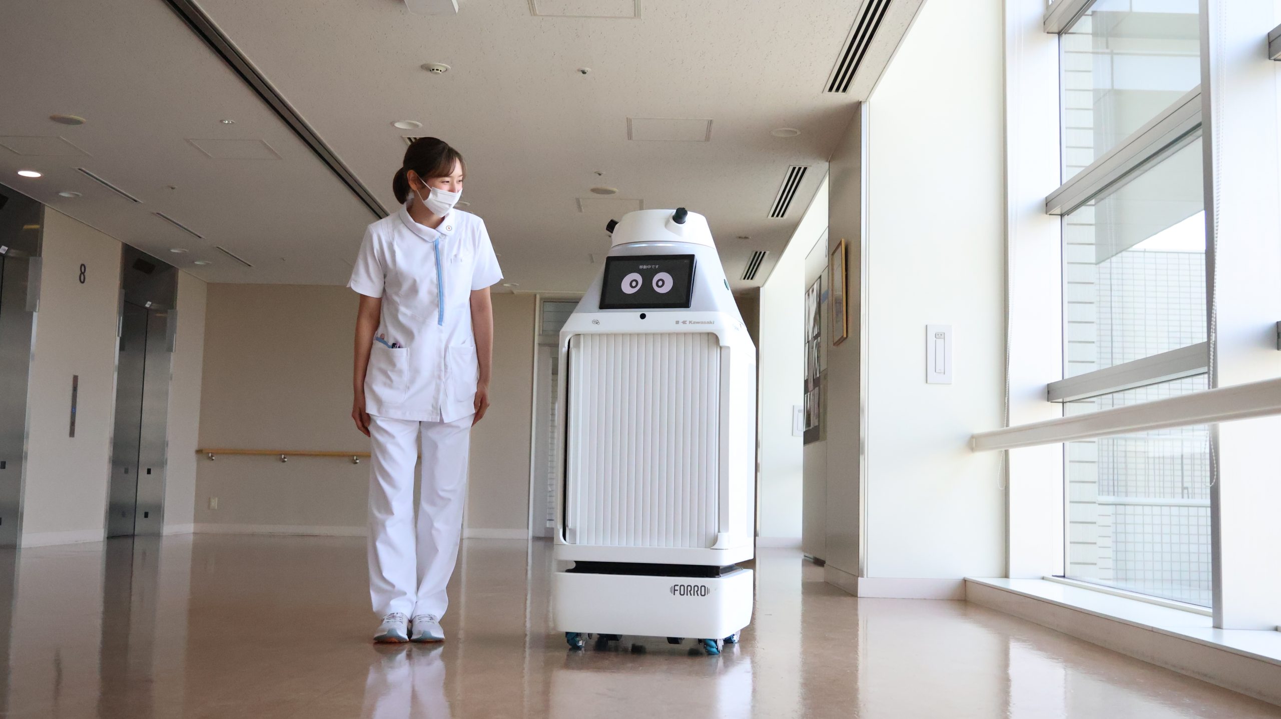 院内搬送ロボット「まもるん・つなぐん」の運用を開始しました！